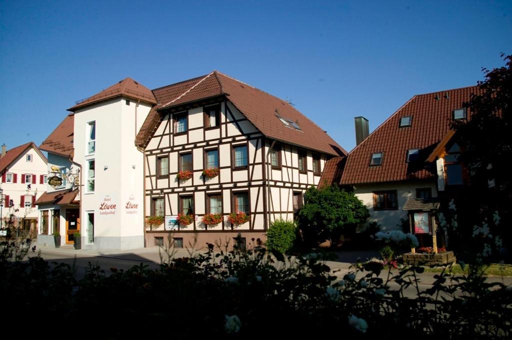 Landgasthof Loewen Neubulach Kültér fotó